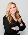 Agent Profile Image for Roxanne Susoeff : 01019941