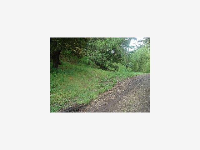 2638 BEACONSFIELD Place, OAKLAND, California 94611, ,Lots And Land,For Sale,BEACONSFIELD Place,40966646