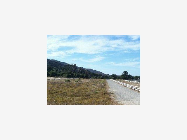 137 PINE CANYON Road, SALINAS, California 93908, ,Lots And Land,For Sale,PINE CANYON Road,40966813
