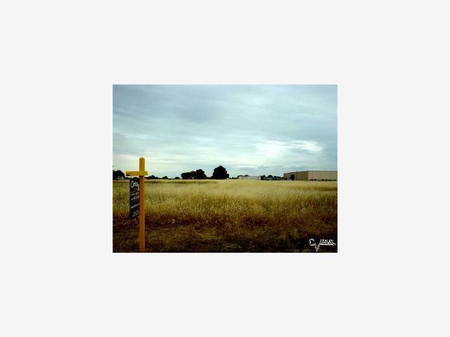 15811 3rd, LATHROP, California 95330, ,Lots And Land,For Sale,3rd,40967044