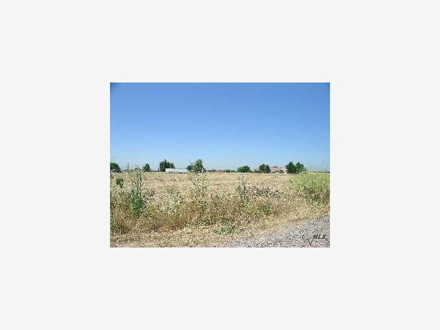 15775 3rd Street, LATHROP, California 95330, ,Lots And Land,For Sale,3rd Street,40967030