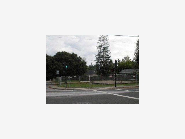 300 CUESTA Drive, LOS ALTOS, California 94024, ,Lots And Land,For Sale,CUESTA Drive,40966659