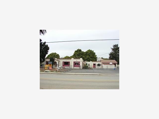 1215 CHANTICLEER Avenue, SANTA CRUZ, California 95062, ,Comm Industrial For Sale,For Sale,CHANTICLEER Avenue,40962973