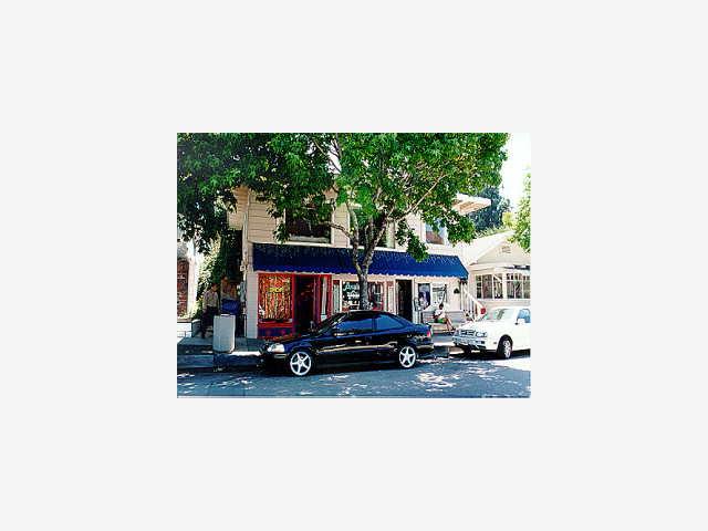 208 MONTEREY Avenue, CAPITOLA, California 95010, ,Comm Industrial For Sale,For Sale,MONTEREY Avenue,40962555