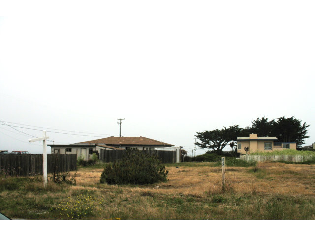 0 Bernal Avenue, MOSS BEACH, California 94038, ,Lots And Land,For Sale,Bernal Avenue,40966555