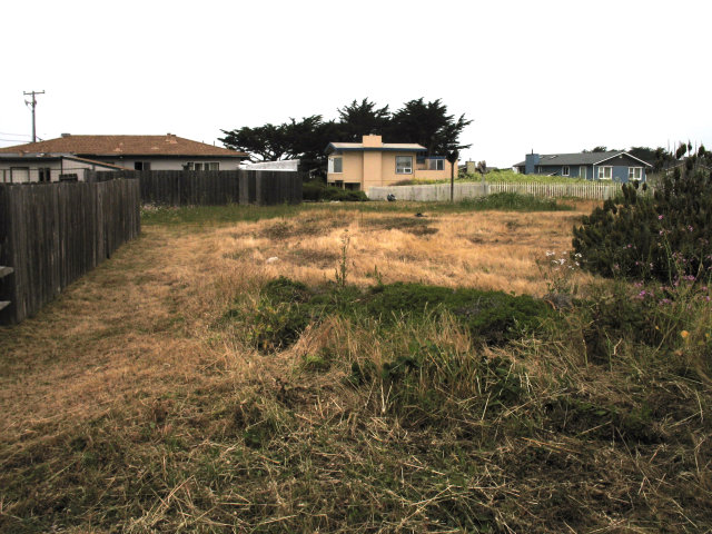 0 Bernal Avenue, MOSS BEACH, California 94038, ,Lots And Land,For Sale,Bernal Avenue,40966555