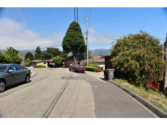 850 HILLSIDE Avenue, ALBANY, California 94706, ,Lots And Land,For Sale,HILLSIDE Avenue,40966535