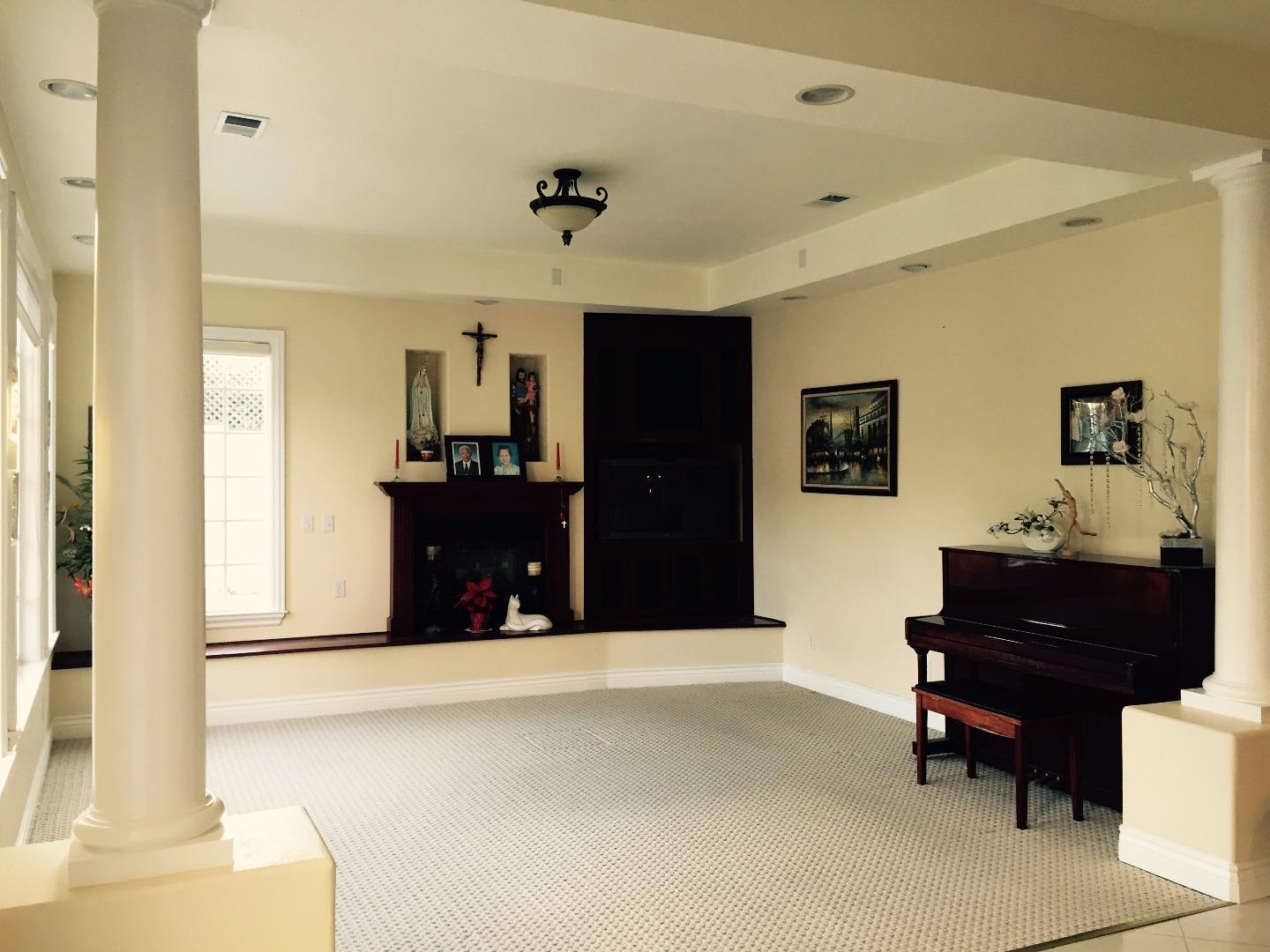 10685 Larry Way Cupertino Ca 95014 Gail Cruse Gailcruse Com 81463125