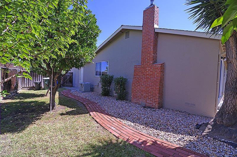 859 Pheland Court Milpitas Ca 95035 799 950 Www Fnrepm Com Mls