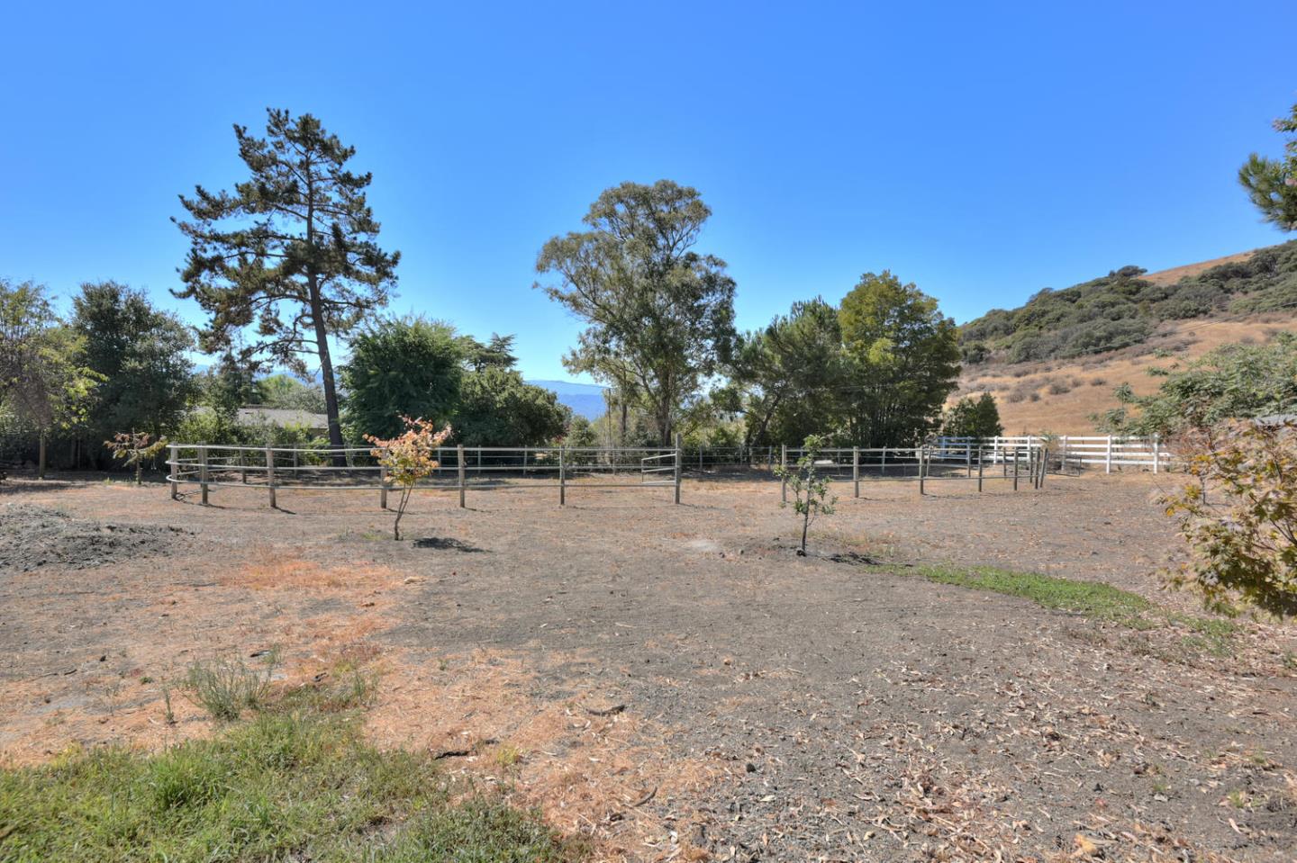 21960 Fortini Road, SAN JOSE, California 95120, ,Lots And Land,For Sale,Fortini Road,40966385