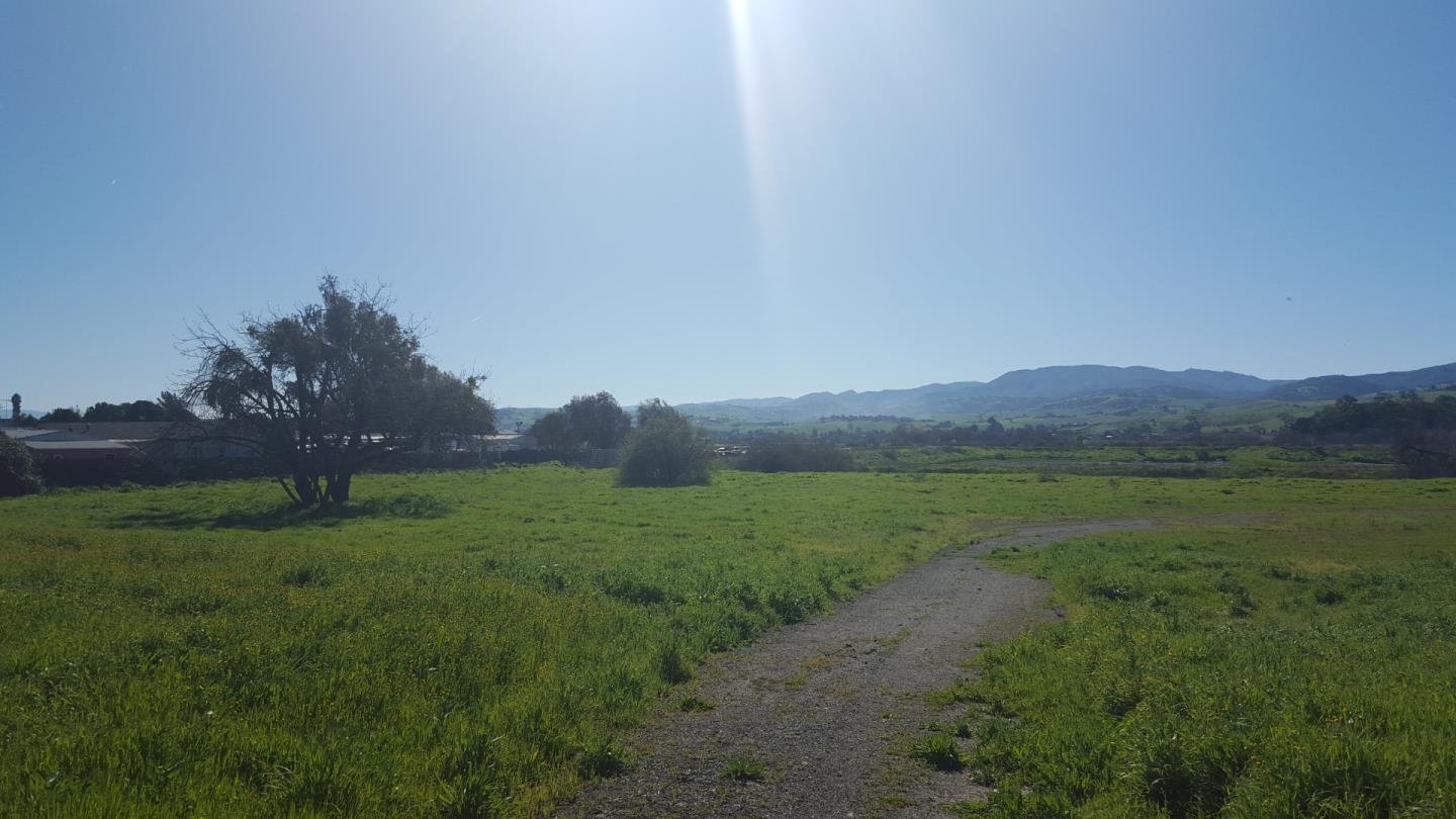 1550 San Juan Road, HOLLISTER, California 95023, ,Comm Lots And Land,For Sale,San Juan Road,40964386
