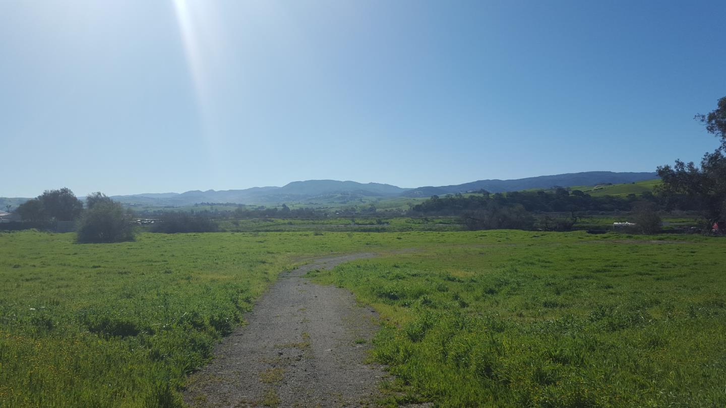 1550 San Juan Road, HOLLISTER, California 95023, ,Comm Lots And Land,For Sale,San Juan Road,40964386
