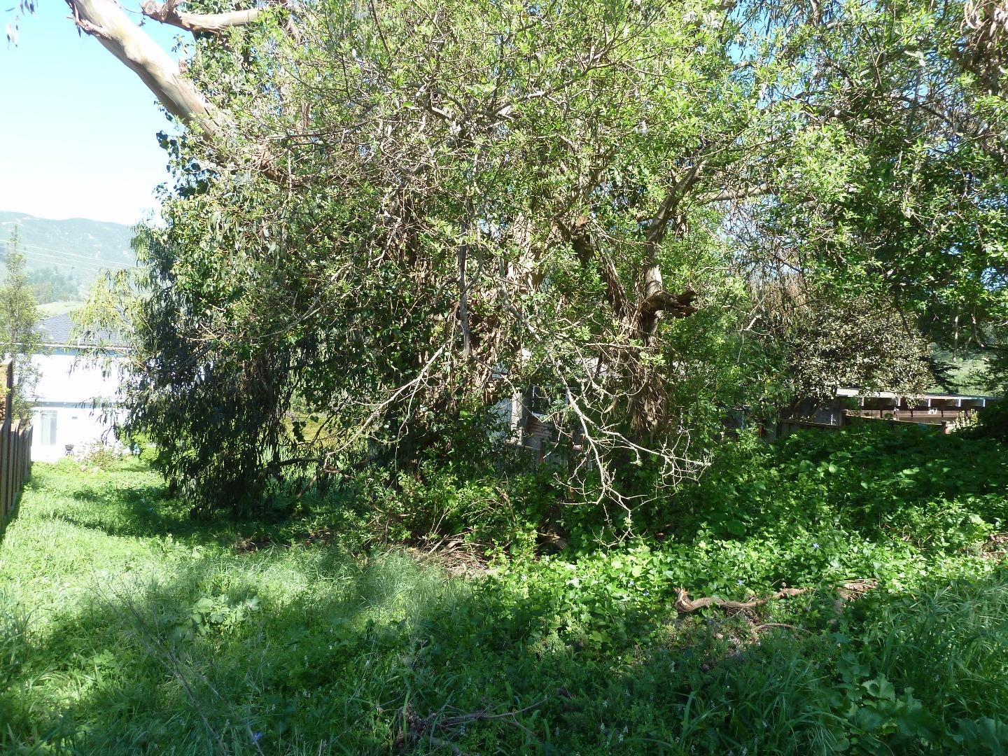 0 2nd Street, MONTARA, California 94037, ,Lots And Land,For Sale,2nd Street,40966382