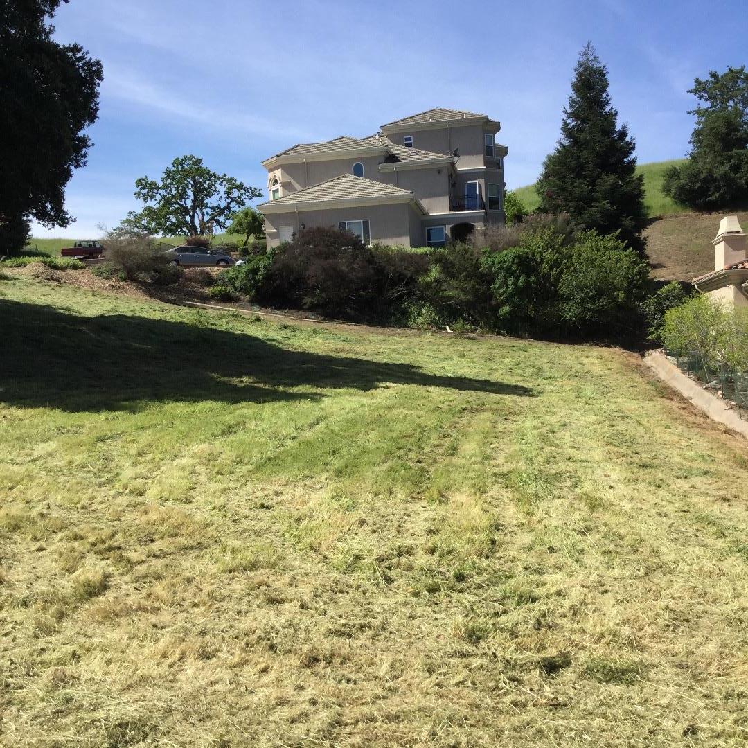 8565 Strawberry Lane, GILROY, California 95020, ,Lots And Land,For Sale,Strawberry Lane,40966396
