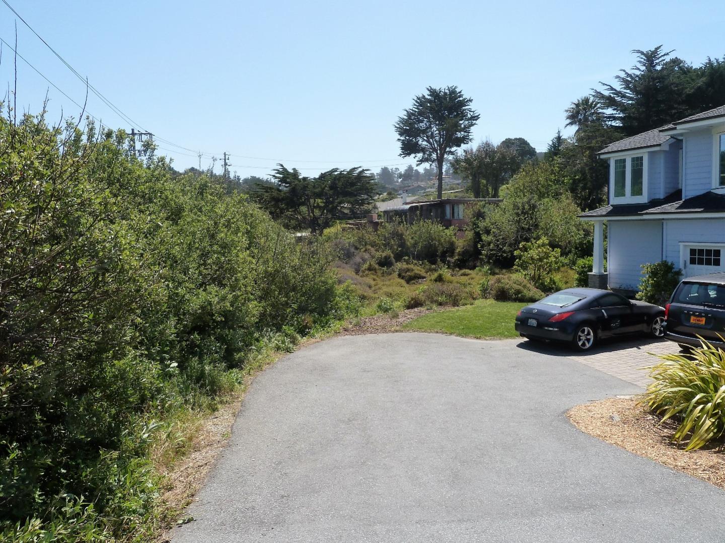 00 1st Street, MONTARA, California 94037, ,Lots And Land,For Sale,1st Street,40966388