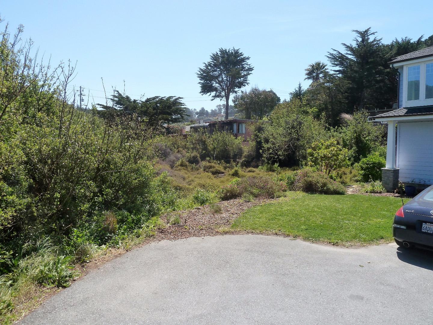 00 1st Street, MONTARA, California 94037, ,Lots And Land,For Sale,1st Street,40966388