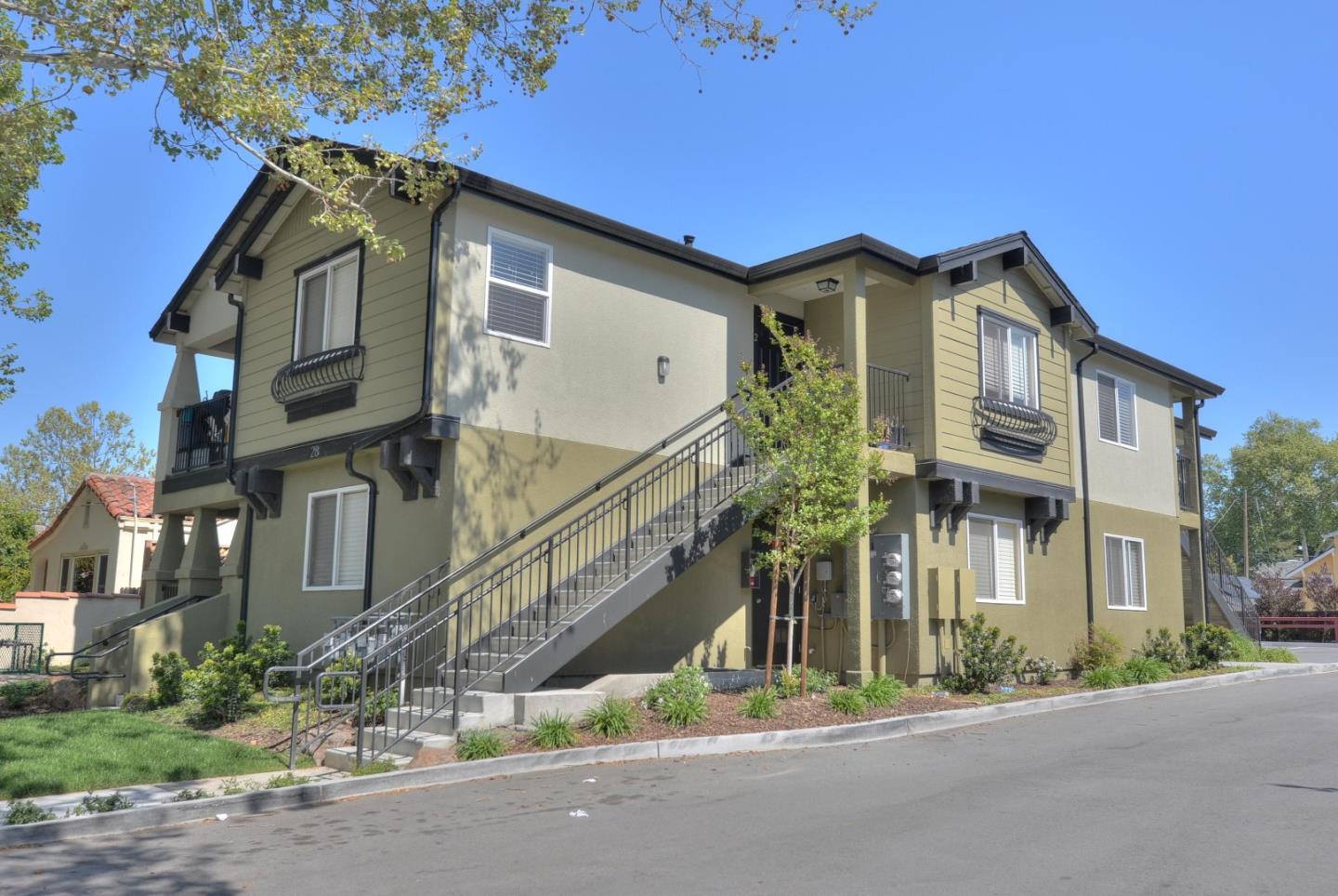 San Jose Ca 95116 San Jose Newer Fourplex All Units Have Air