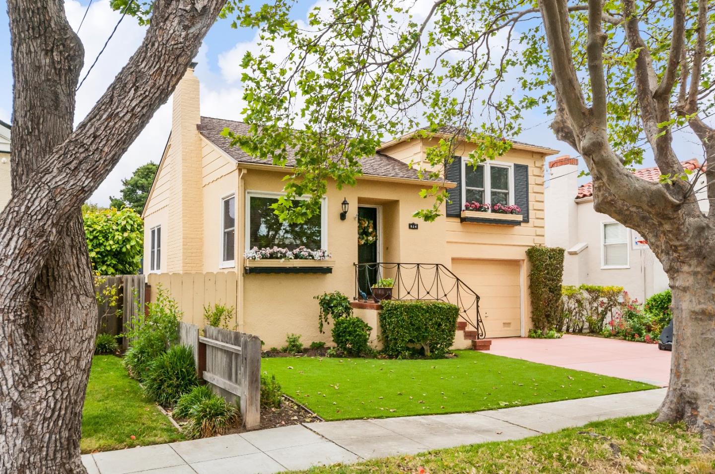 924 South Idaho Street, San Mateo, CA 94402 Better Homes and Gardens Real Estate J F Finnegan