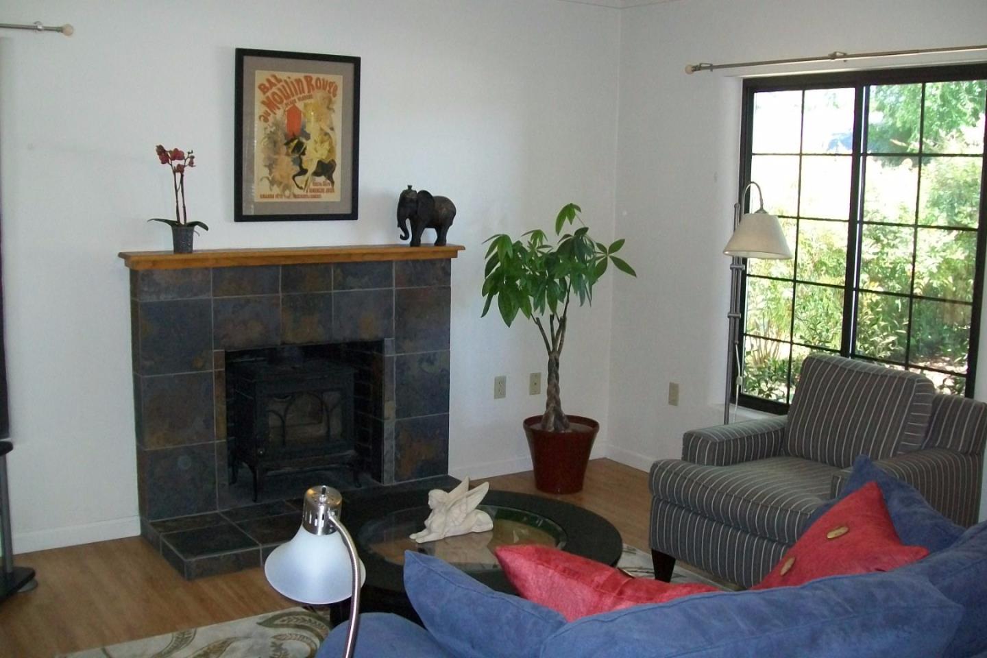 975 Springfield Drive San Carlos Ca 94070 San Carlos Pam