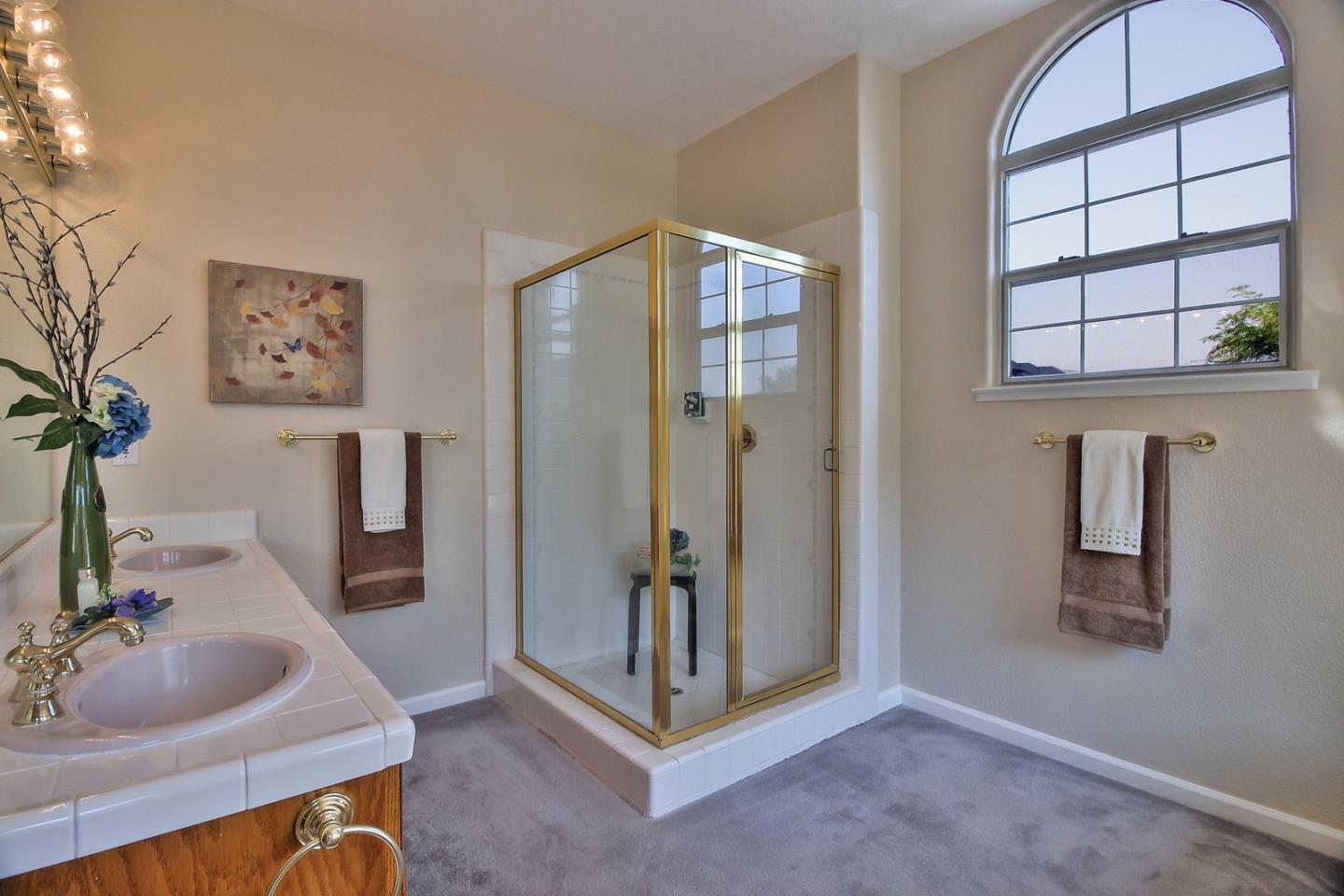 1774 Rancho Hills Court Gilroy Ca 95020 995 000 Www Angiecocke