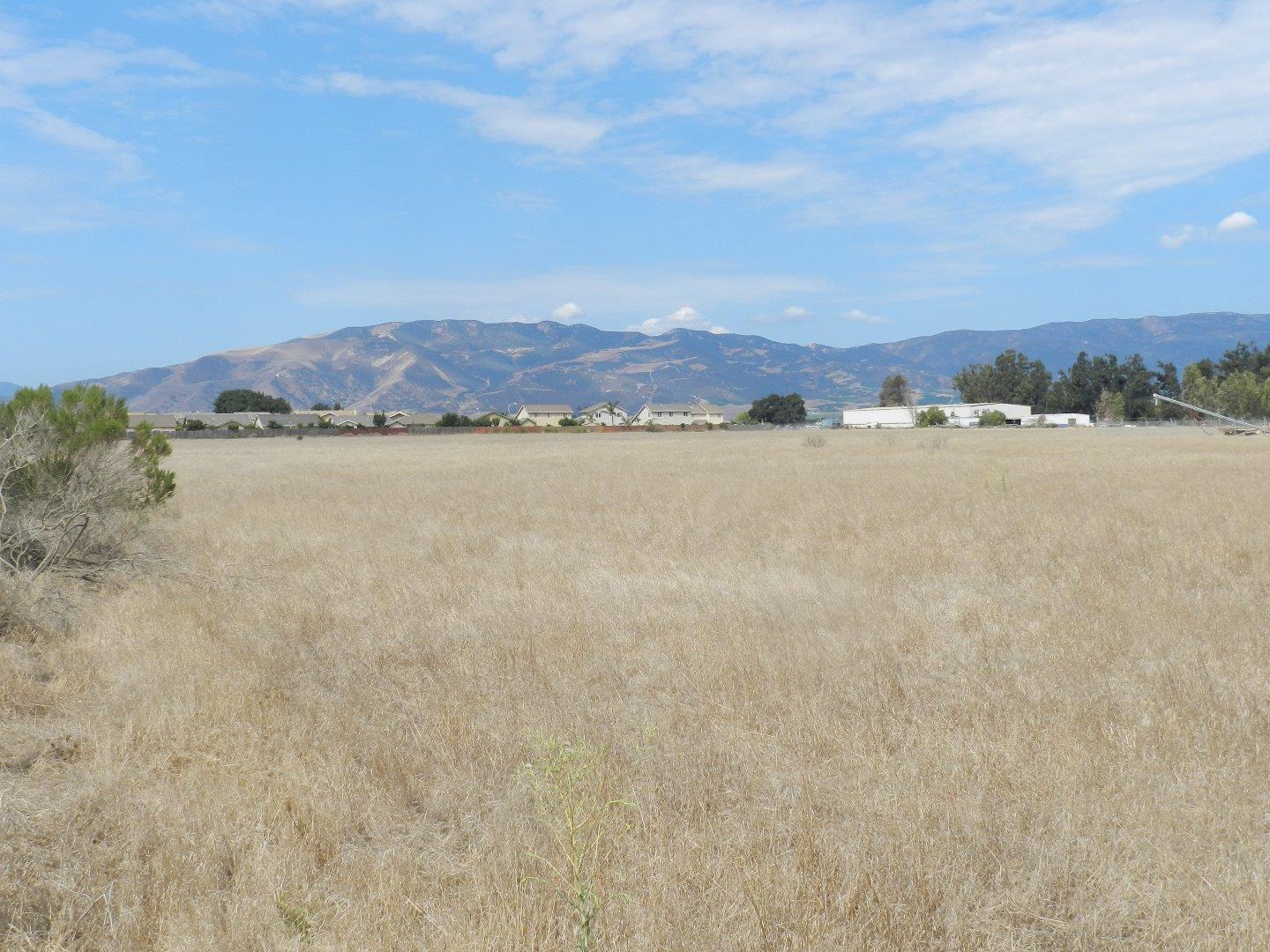 1064 Walnut Avenue, GREENFIELD, California 93927, ,Lots And Land,For Sale,Walnut Avenue,40963203
