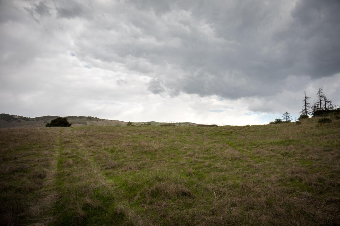 33 Potrero Trail, CARMEL, California 93923, ,Lots And Land,For Sale,Potrero Trail,40961930