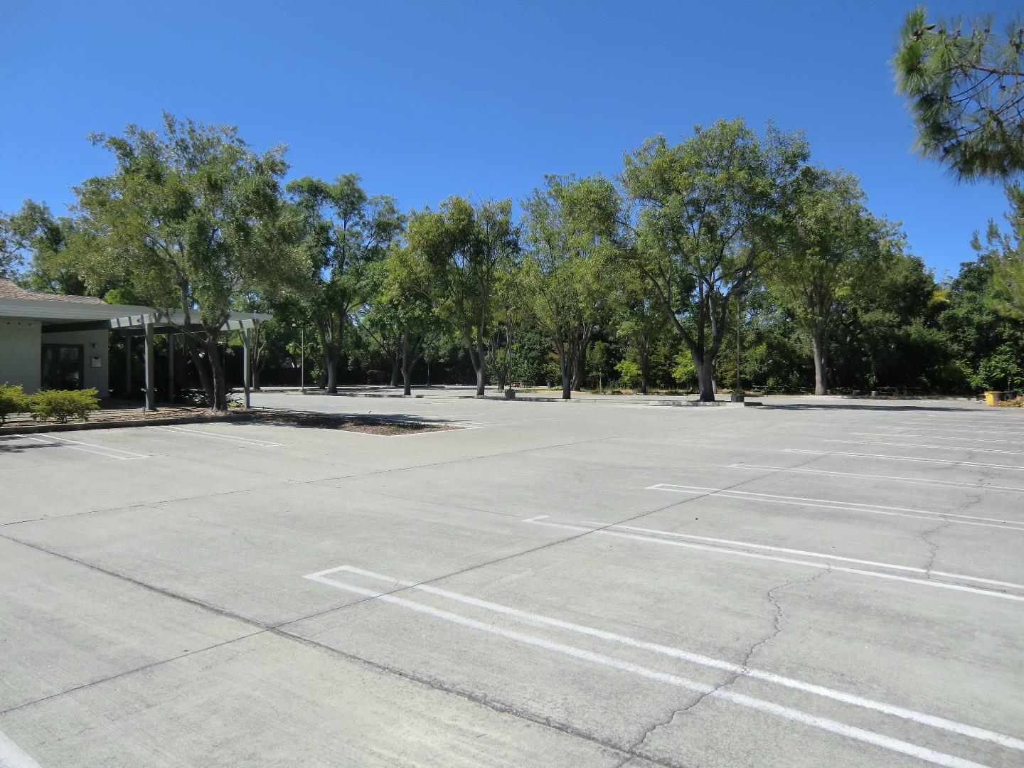 16769 Farley Rd, Los Gatos, CA 95032 Beds Baths (Canceled