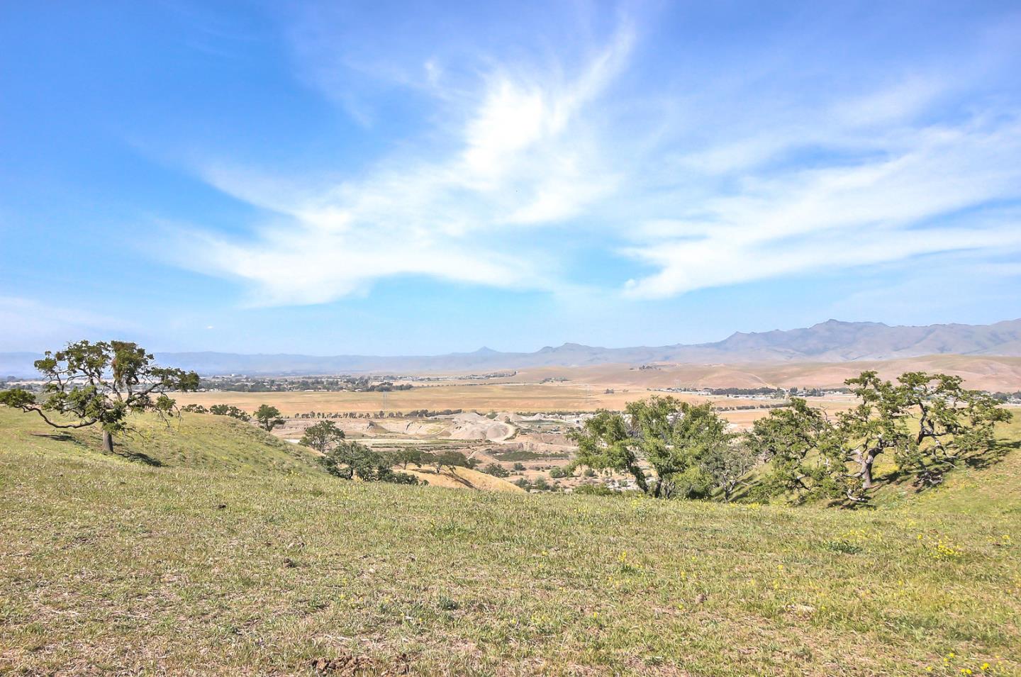 0 Southside Road, HOLLISTER, California 95023, ,Lots And Land,For Sale,Southside Road,40967348