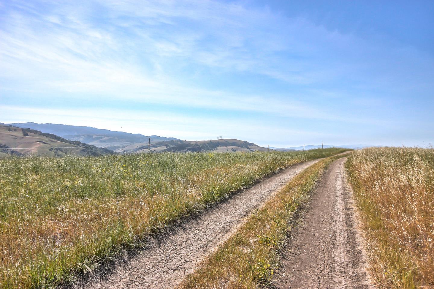 0 Southside Road, HOLLISTER, California 95023, ,Lots And Land,For Sale,Southside Road,40967348