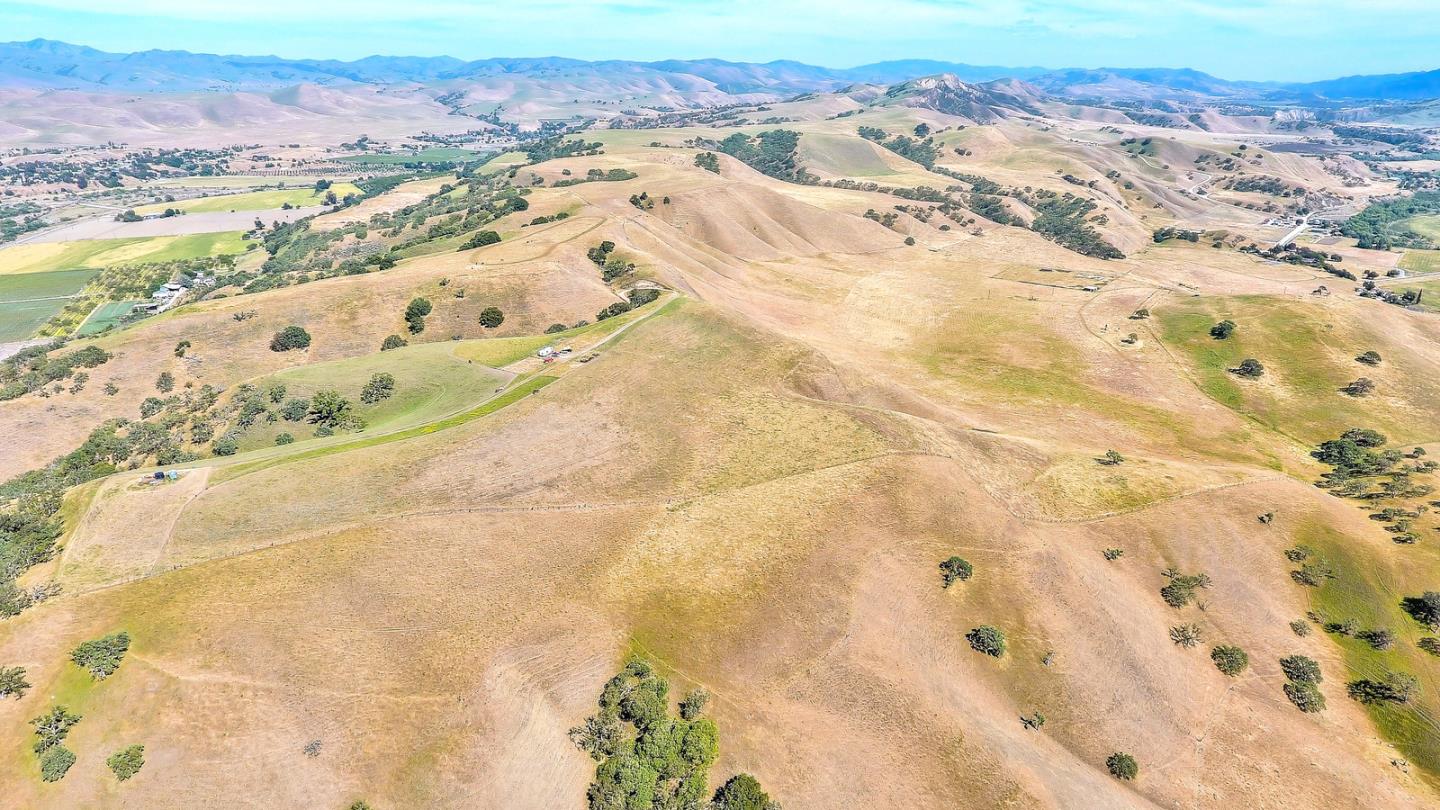 0 Southside Road, HOLLISTER, California 95023, ,Lots And Land,For Sale,Southside Road,40967348
