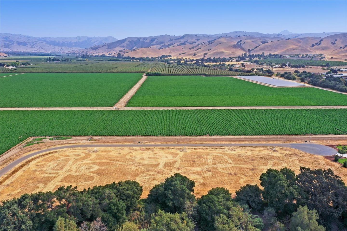 271 Pacheco Creek Lane, HOLLISTER, California 95023, ,Lots And Land,For Sale,Pacheco Creek Lane,40965656