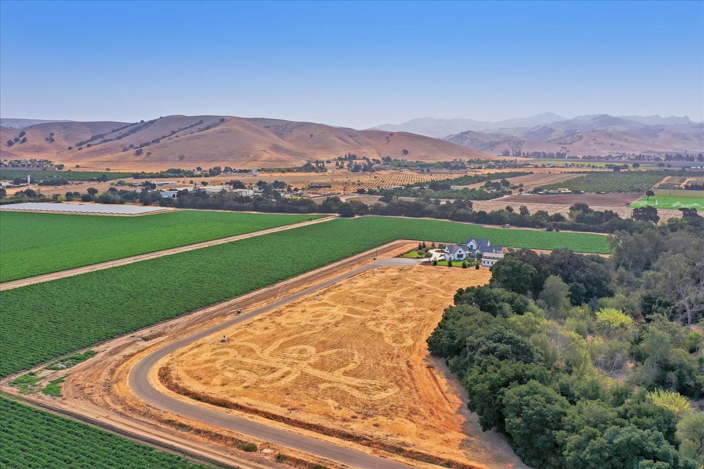 271 Pacheco Creek Lane, HOLLISTER, California 95023, ,Lots And Land,For Sale,Pacheco Creek Lane,40965656