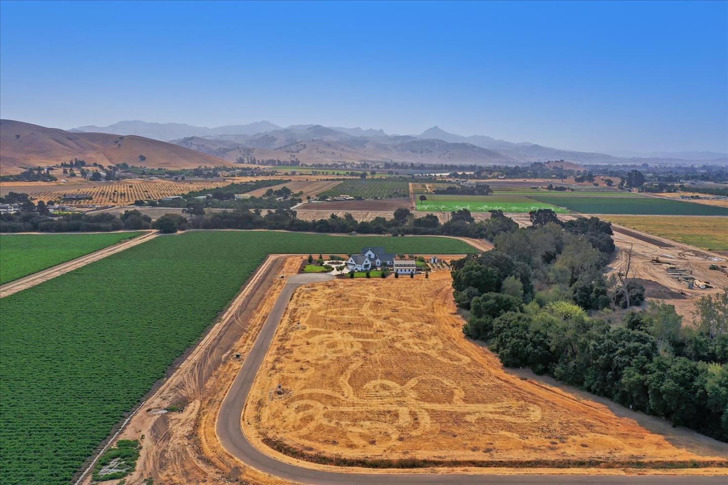 307 Pacheco Creek Lane, HOLLISTER, California 95023, ,Lots And Land,For Sale,Pacheco Creek Lane,40965657