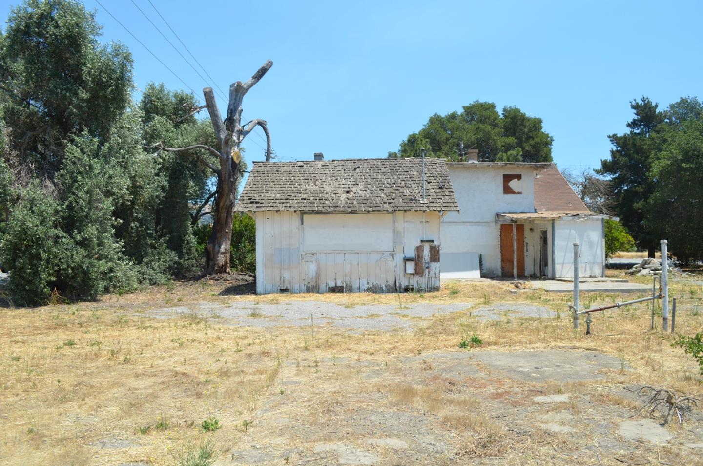 1280 Tennant Avenue, MORGAN HILL, California 95037, ,Comm Industrial For Lease,For Rent,Tennant Avenue,40965468