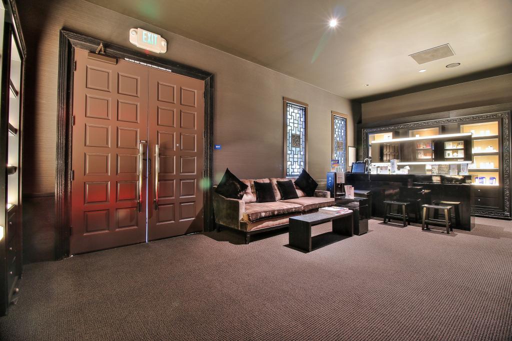 351 Saratoga Avenue, SANTA CLARA, California 95050, ,Comm Industrial For Sale,For Sale,Saratoga Avenue,40964468
