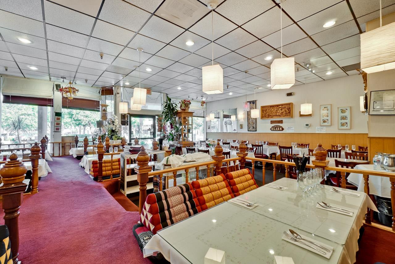 Girls talking asian restaurant cooper creek blvd sarasota female nude