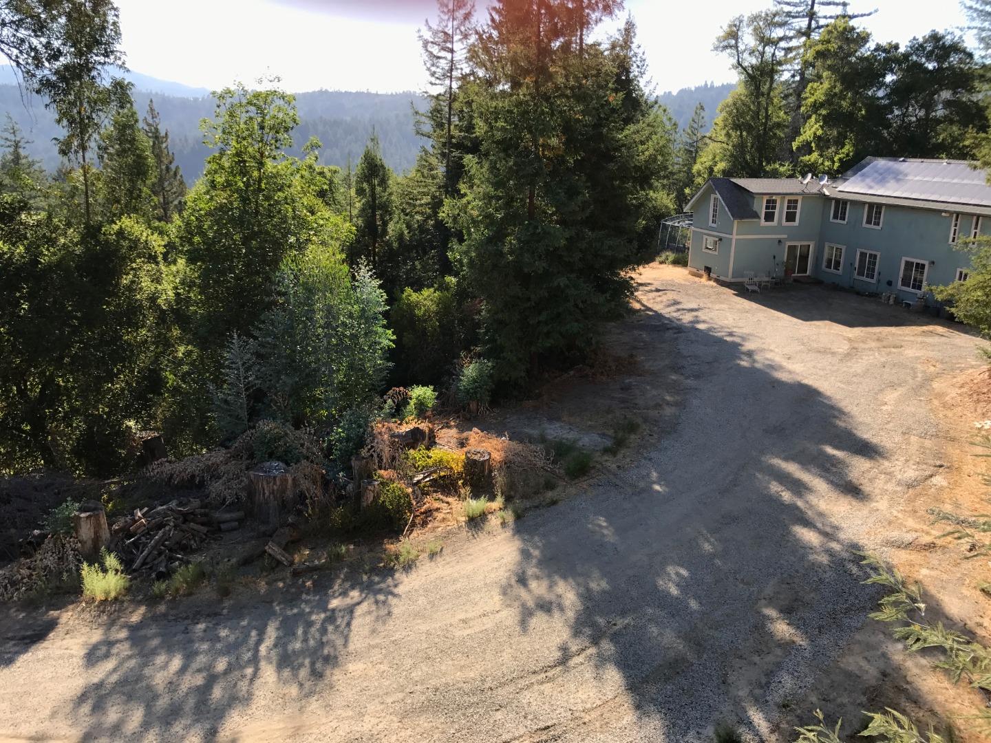 17650 Hwy 9, Boulder Creek, CA 95006 Sotheby's International Realty, Inc.