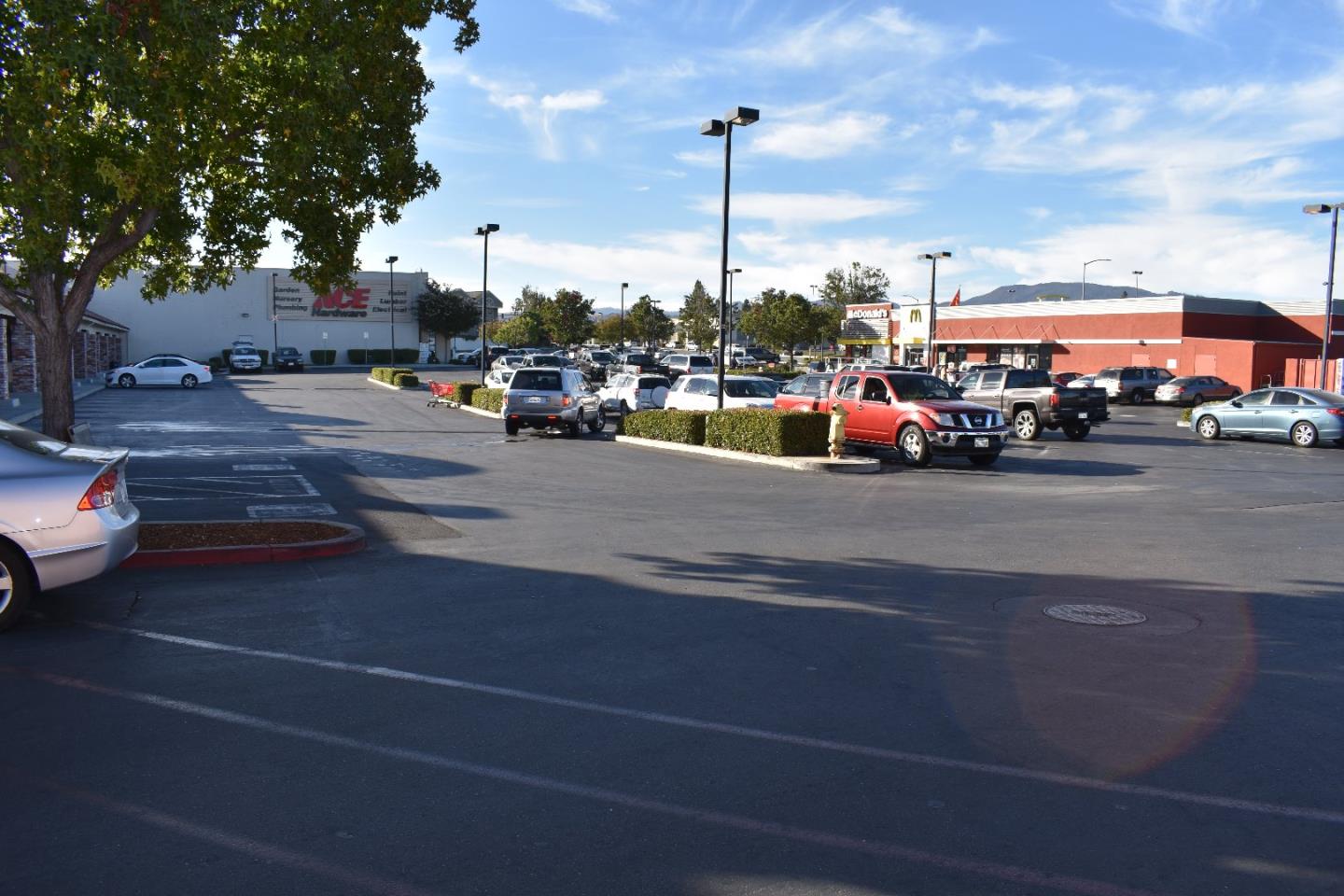 1709 Airline Highway E, Hollister, CA 95023 Beds Baths