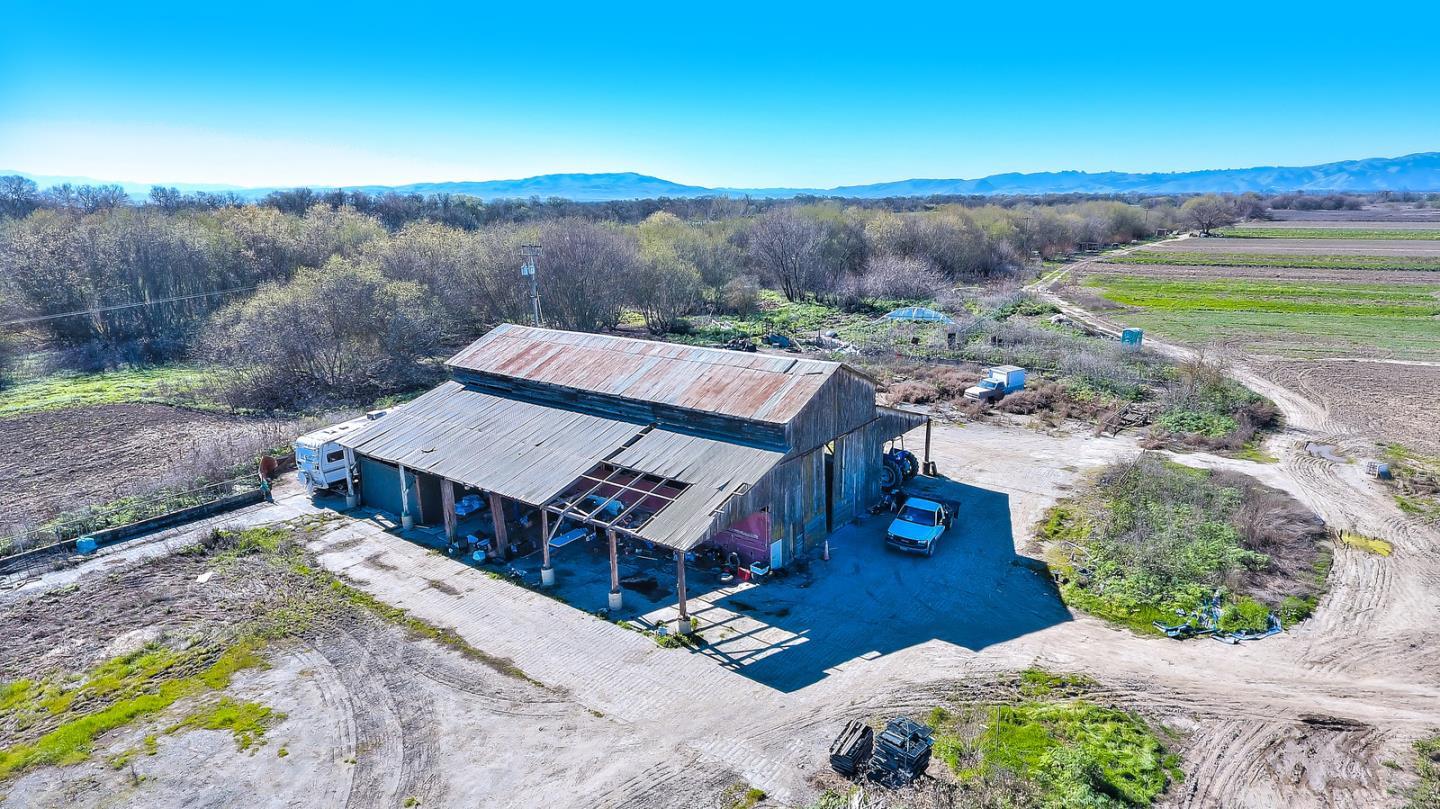 7968 Lovers Lane, HOLLISTER, California 95023, ,Lots And Land,For Sale,Lovers Lane,40967356