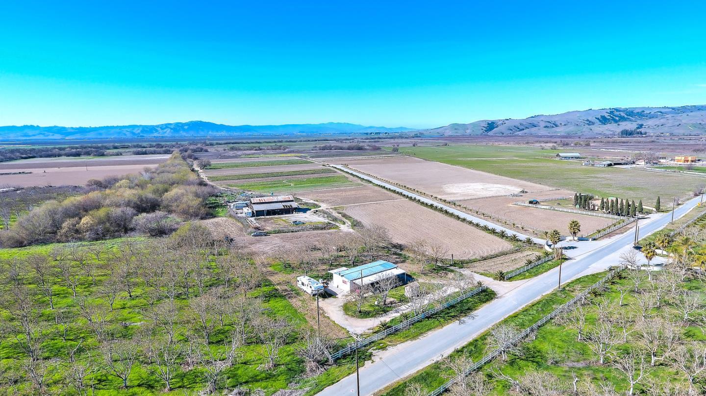 7968 Lovers Lane, HOLLISTER, California 95023, ,Lots And Land,For Sale,Lovers Lane,40967356