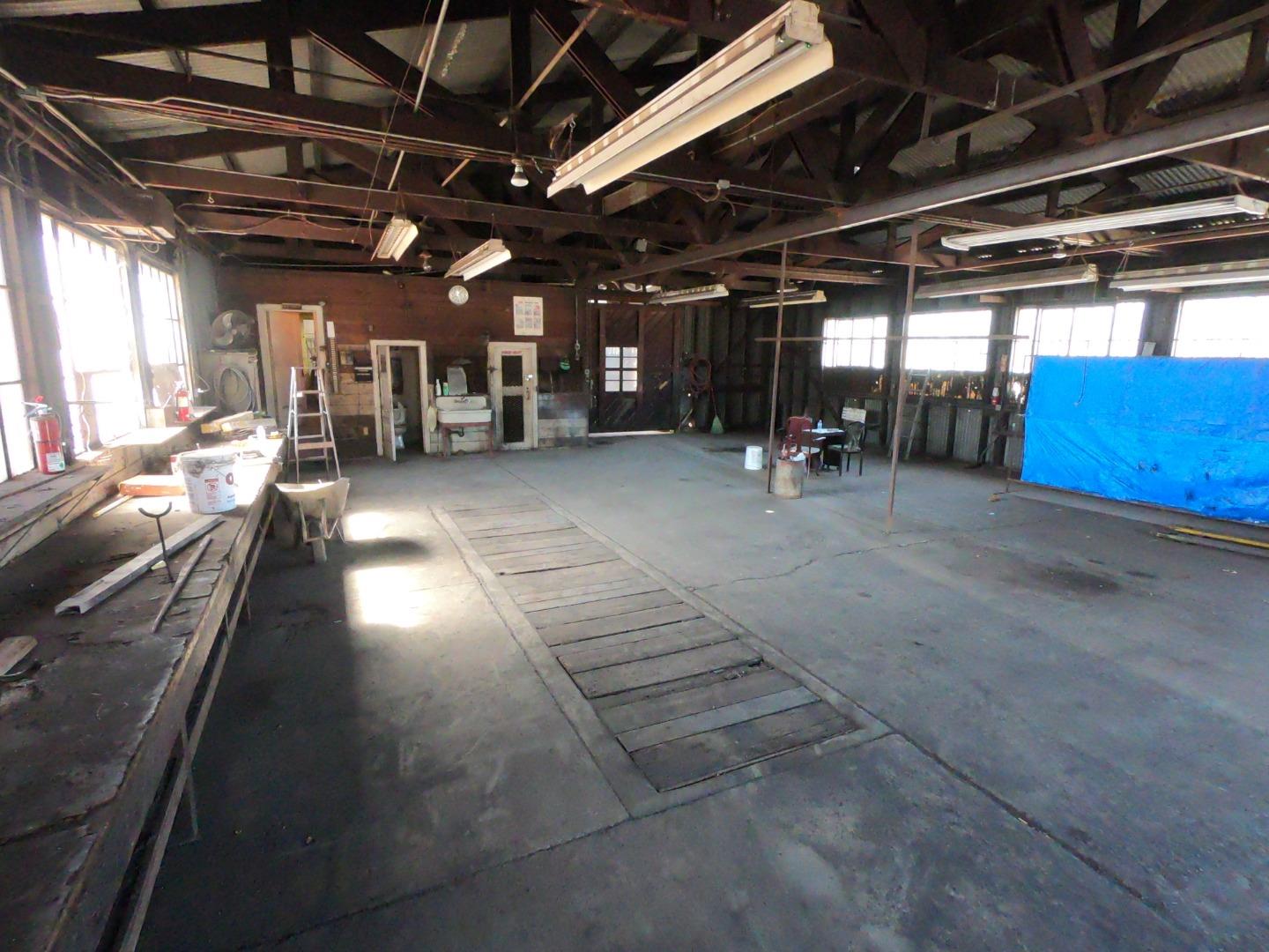 231 Alma Avenue, SAN JOSE, California 95110, ,Comm Industrial For Sale,For Sale,Alma Avenue,40964270