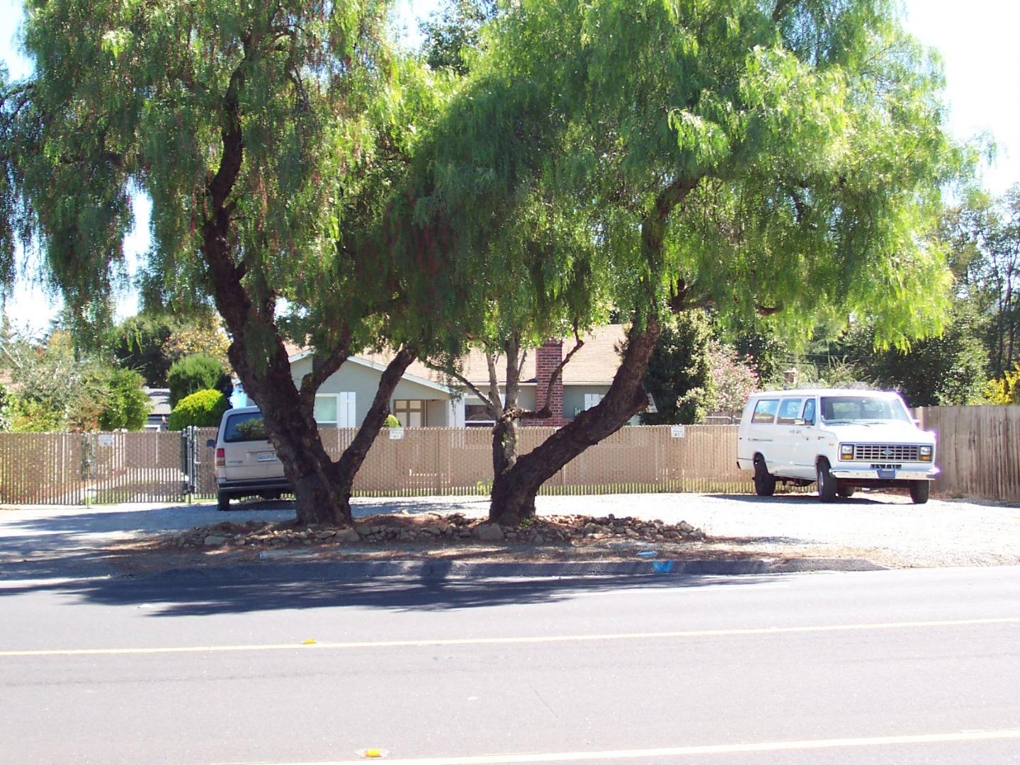 15080 Los Gatos Boulevard, LOS GATOS, California 95032, ,Comm Industrial For Sale,For Sale,Los Gatos Boulevard,40964959