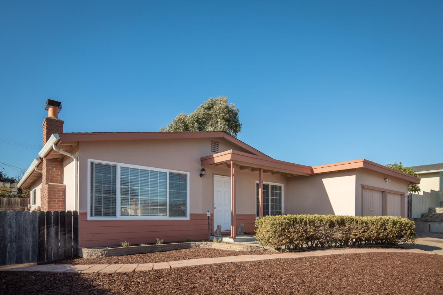 3223 Melanie Rd, Marina, CA 93933 3 Beds 1/1 Baths (Sold