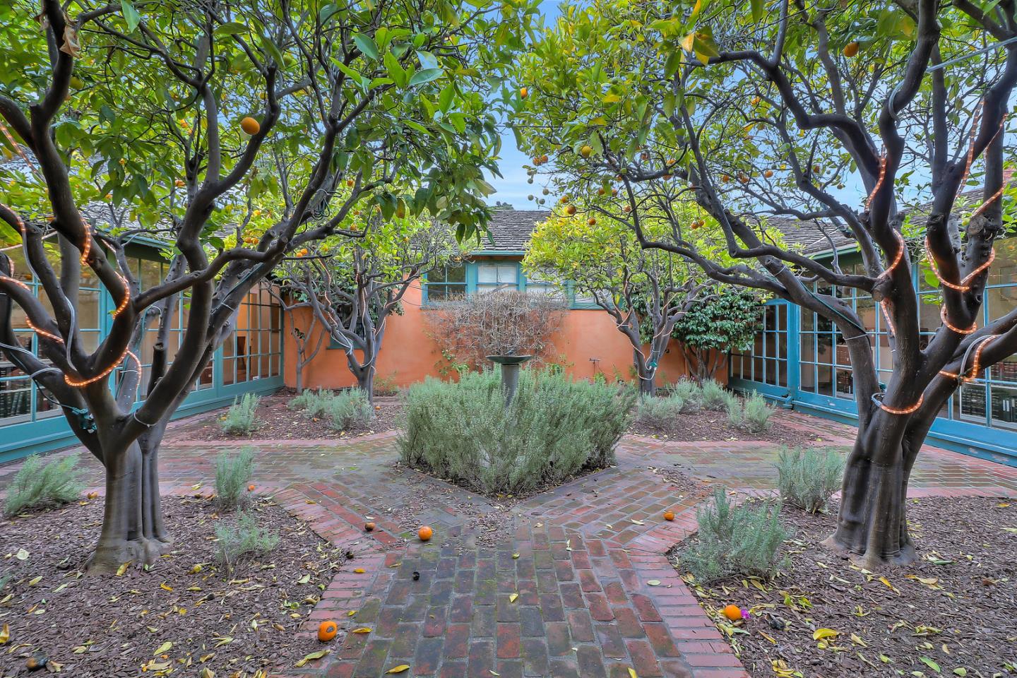 490 Calle Principal, MONTEREY, California 93940, ,Comm Industrial For Sale,For Sale,Calle Principal,40961865