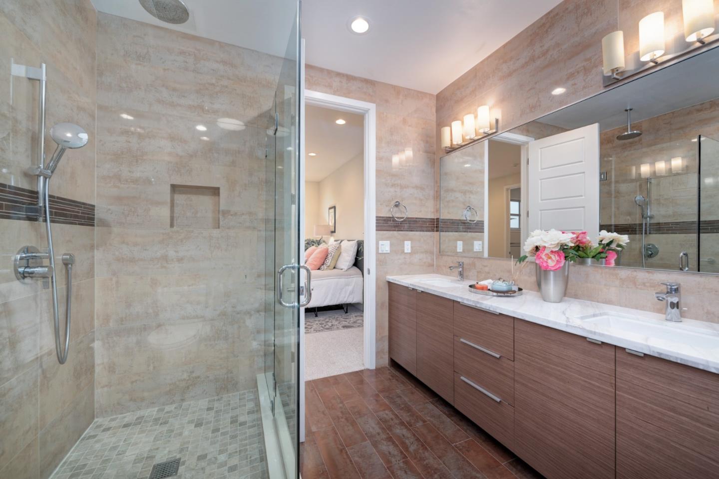 20088 Marigny Place Saratoga Ca 95070 1 998 000 Www Yonkim Com