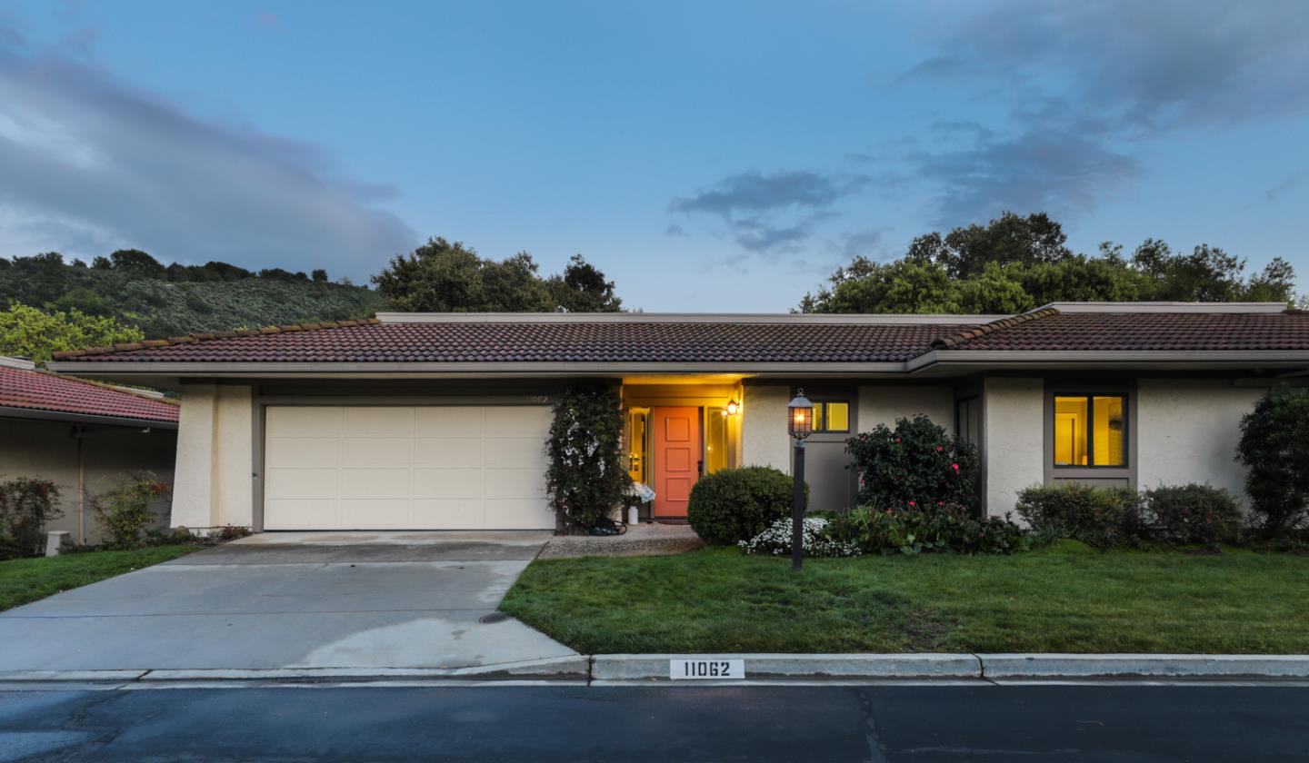 Detail Gallery Image 1 of 1 For 11062 Canyon Vista Dr, Cupertino,  CA 95014 - 2 Beds | 2 Baths