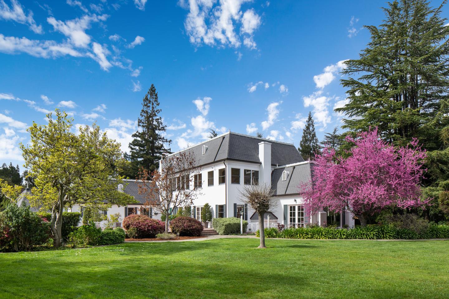 202 Atherton AVE, Atherton, CA 94027 Sotheby's International Realty, Inc.