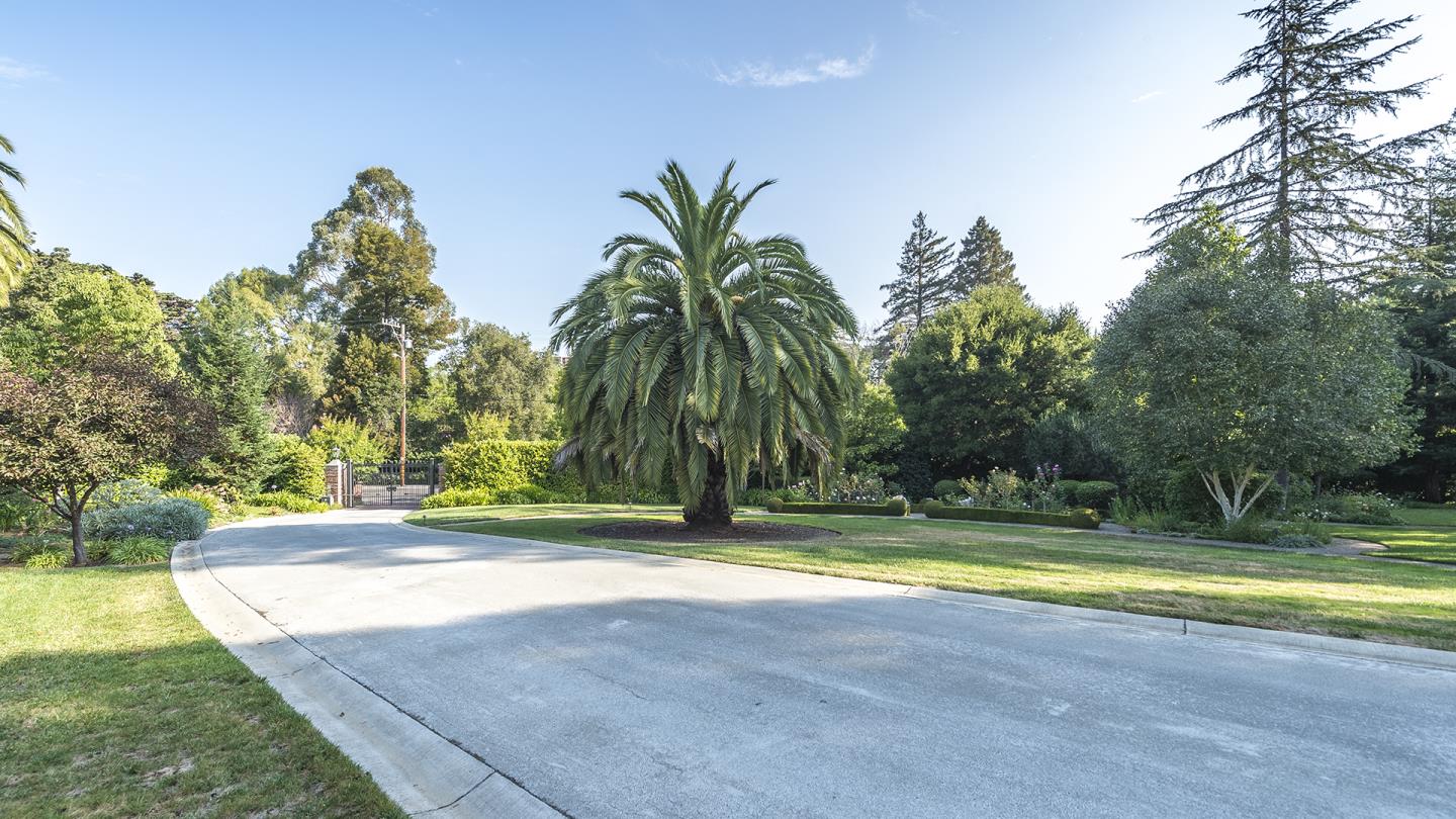 65 Bridge Road, HILLSBOROUGH, California 94010, ,Lots And Land,For Sale,Bridge Road,40961972