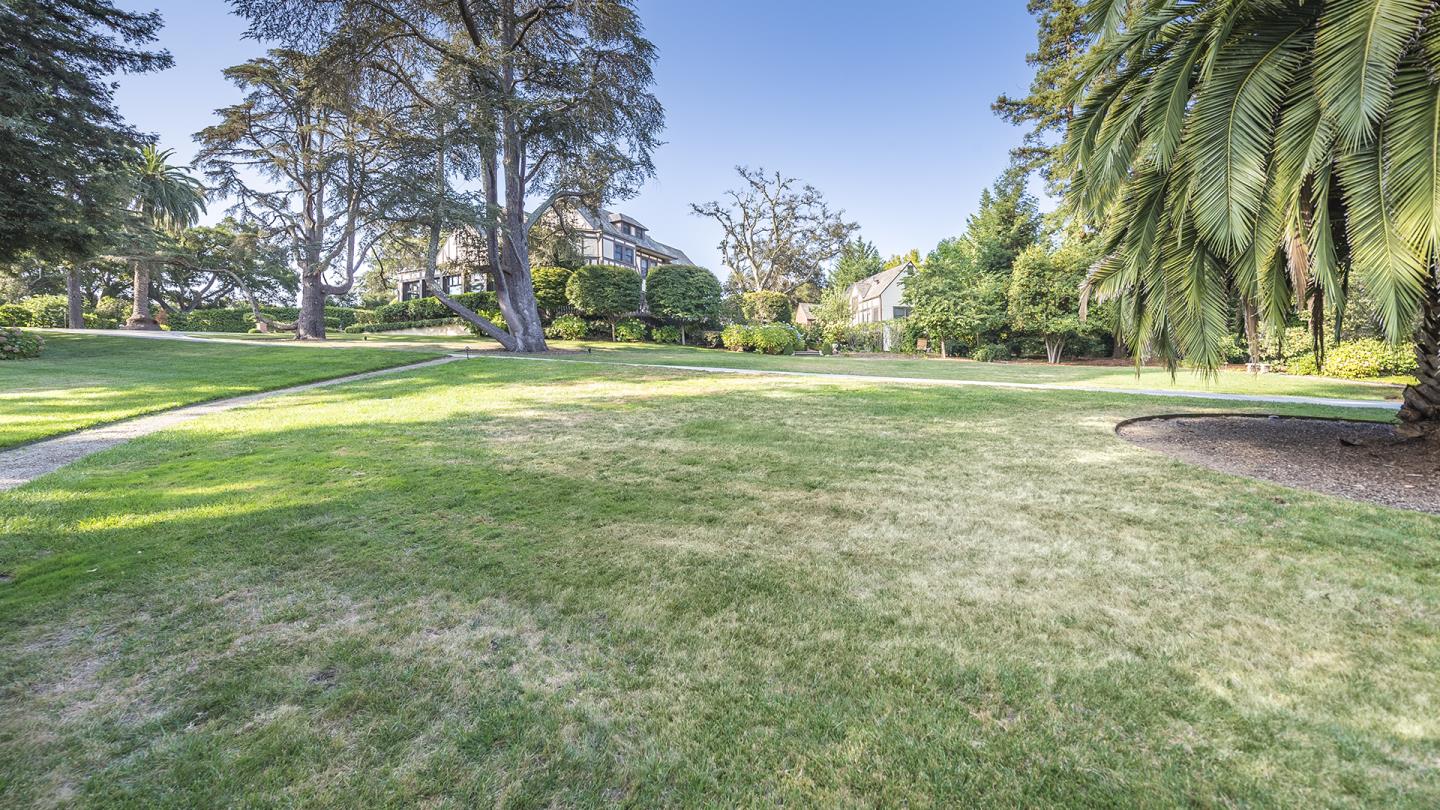 65 Bridge Road, HILLSBOROUGH, California 94010, ,Lots And Land,For Sale,Bridge Road,40961972