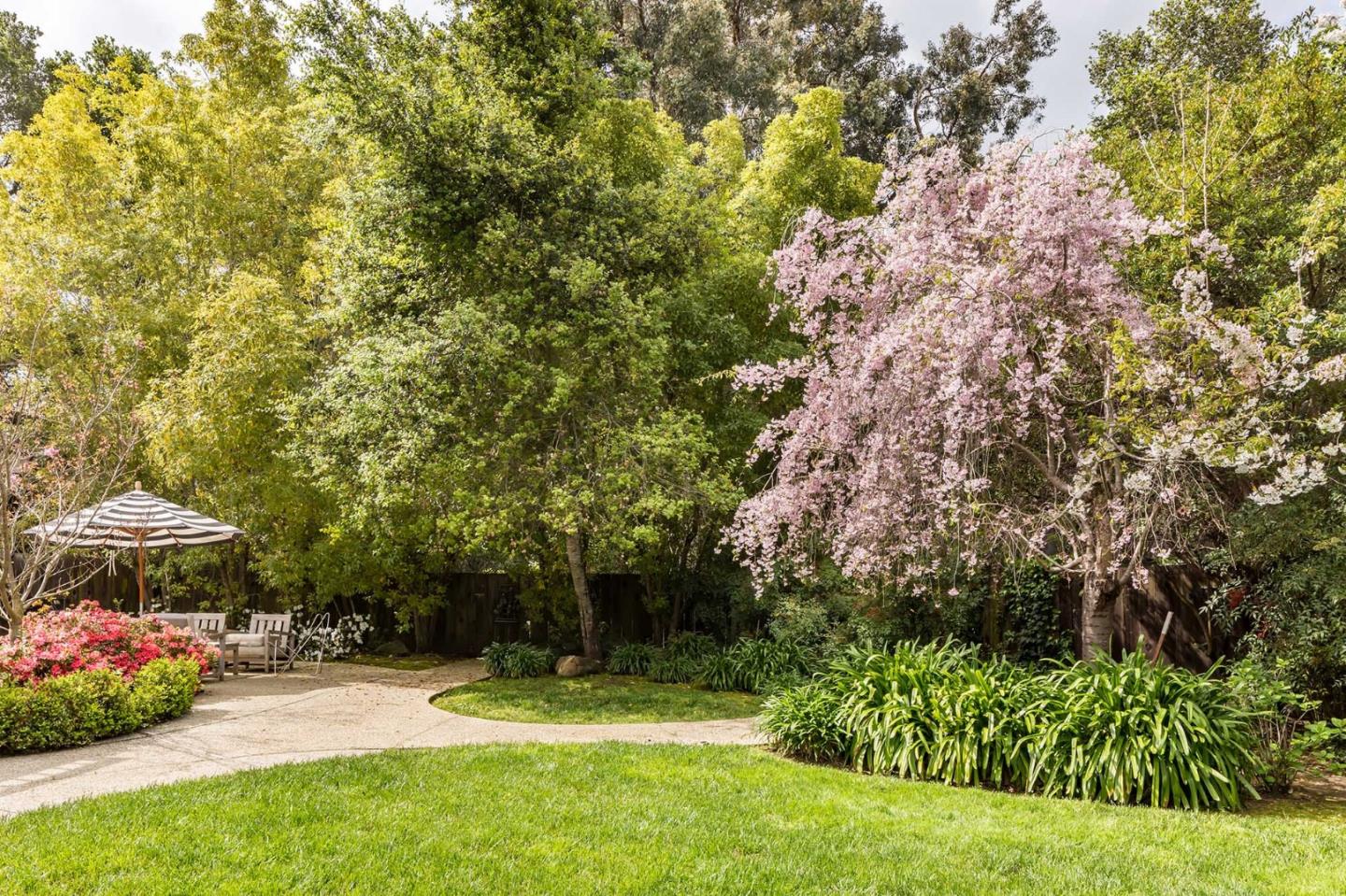 226 Park LN, Atherton, CA 94027 Sotheby's International Realty, Inc.